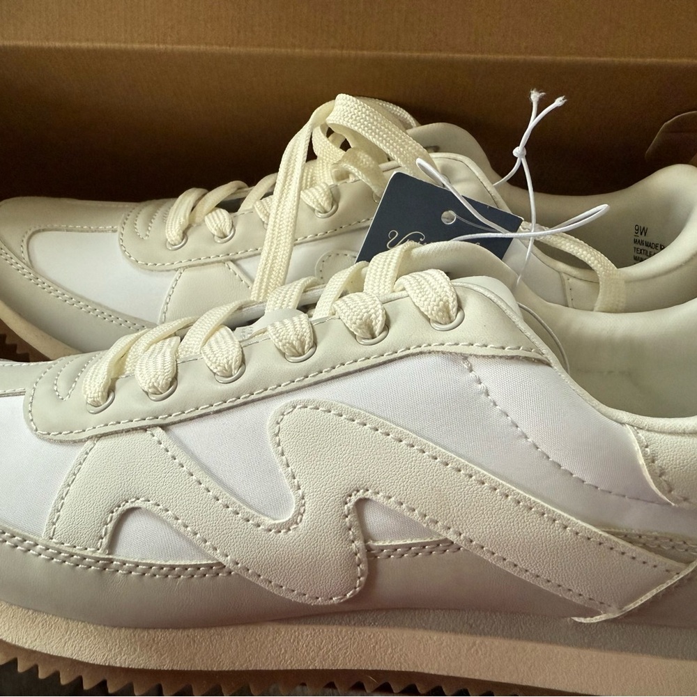 Cream Sneakers with Wave Design